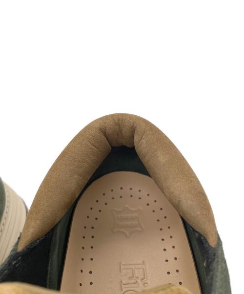 CLARKS（クラークス）CLARKS (クラークス) KITH Ronnie Fieg (キスロニーフィグ) 8thストリート サンダーランド スエードシューズ ブラウン×グリーン サイズ:26.5の古着・服飾アイテム