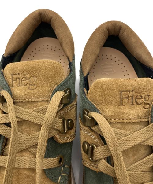 CLARKS（クラークス）CLARKS (クラークス) KITH Ronnie Fieg (キスロニーフィグ) 8thストリート サンダーランド スエードシューズ ブラウン×グリーン サイズ:26.5の古着・服飾アイテム
