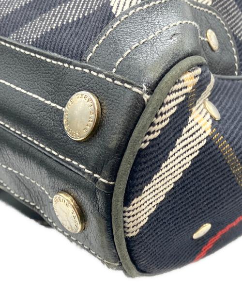 BURBERRY BLUE LABEL（バーバリー ブルー レーベル）BURBERRY BLUE LABEL (バーバリー ブルー レーベル) バッグ ブラックの古着・服飾アイテム