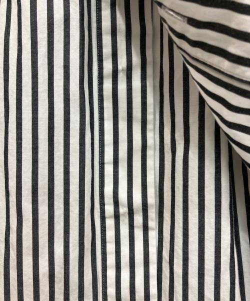 ticca（ティッカ）ticca (ティッカ) シャツワンピース ホワイト×ブラック サイズ:freeの古着・服飾アイテム