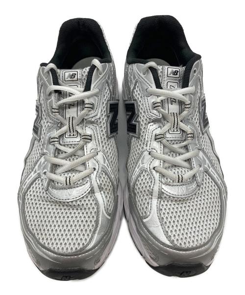 NEW BALANCE（ニューバランス）NEW BALANCE (ニューバランス) ローカットスニーカー ホワイト×シルバー サイズ:28の古着・服飾アイテム