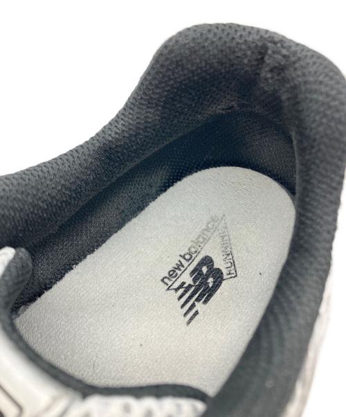 NEW BALANCE（ニューバランス）NEW BALANCE (ニューバランス) ローカットスニーカー ホワイト×シルバー サイズ:28の古着・服飾アイテム