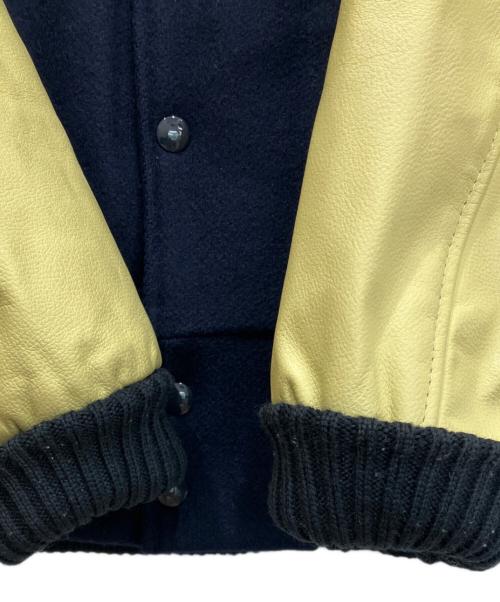 skookum（スクーカム）skookum (スクーカム) ARROWHEAD (アローヘッド) アワードジャケット ネイビー×イエロー サイズ:Sの古着・服飾アイテム