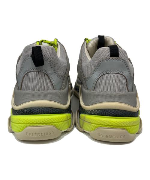 BALENCIAGA（バレンシアガ）BALENCIAGA (バレンシアガ) 18AW TRIPLE S GreyNeo ダッドスニーカー グレー×イエロー サイズ:29の古着・服飾アイテム