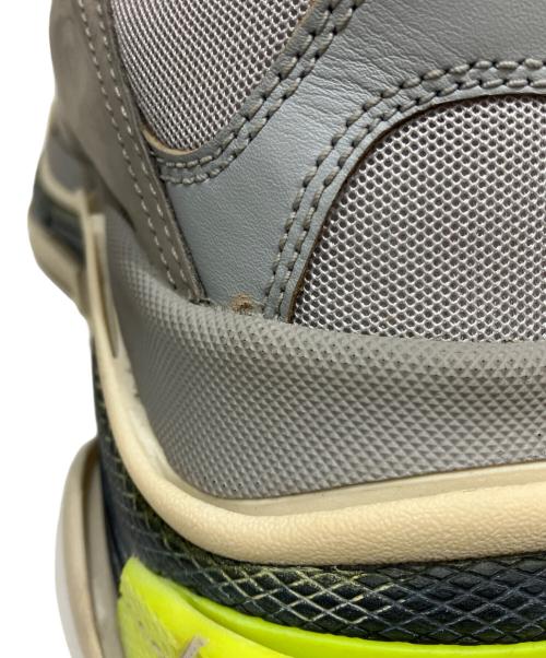 BALENCIAGA（バレンシアガ）BALENCIAGA (バレンシアガ) 18AW TRIPLE S GreyNeo ダッドスニーカー グレー×イエロー サイズ:29の古着・服飾アイテム