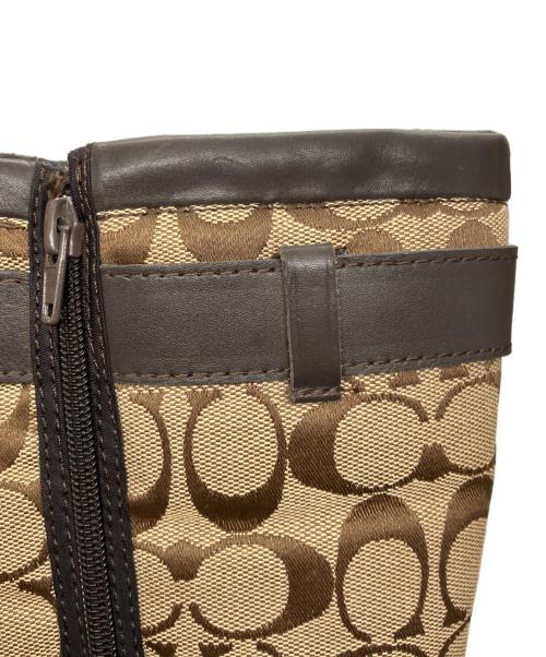 COACH（コーチ）COACH (コーチ) シグネチャーロングブーツ ブラウン サイズ:7Ｍの古着・服飾アイテム