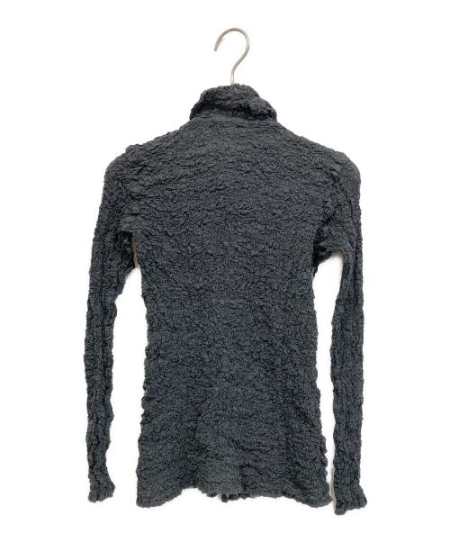 me ISSEY MIYAKE（ミーイッセイ ミヤケ）me ISSEY MIYAKE (ミーイッセイ ミヤケ) シワ加工長袖シャツ グレー サイズ:freeの古着・服飾アイテム