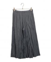 PLEATS PLEASE（プリーツプリーズ）の古着「プリーツタックワイドパンツ」｜グレー