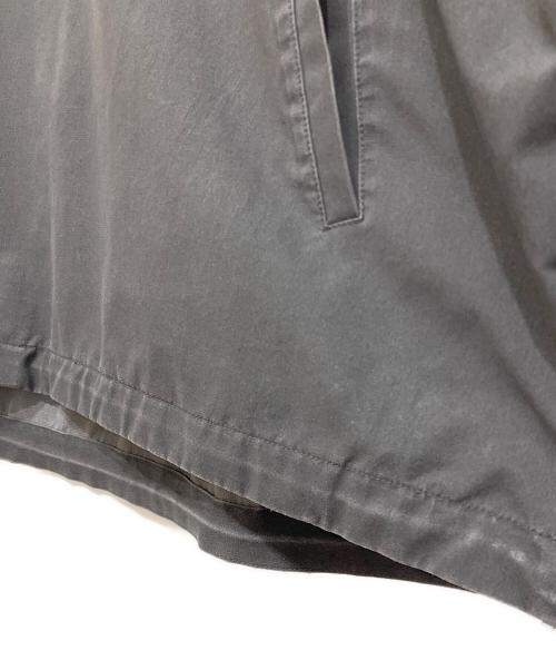 YDOT（ワイドット）YDOT (ワイドット) AIR VENT HALF ZIP TRACK JACKET エアーベントトラックジャケット グレー サイズ:Lの古着・服飾アイテム