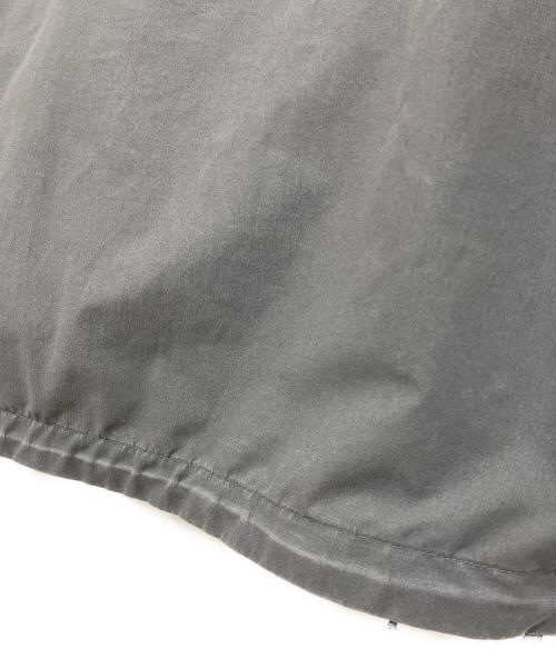 YDOT（ワイドット）YDOT (ワイドット) AIR VENT HALF ZIP TRACK JACKET エアーベントトラックジャケット グレー サイズ:Lの古着・服飾アイテム