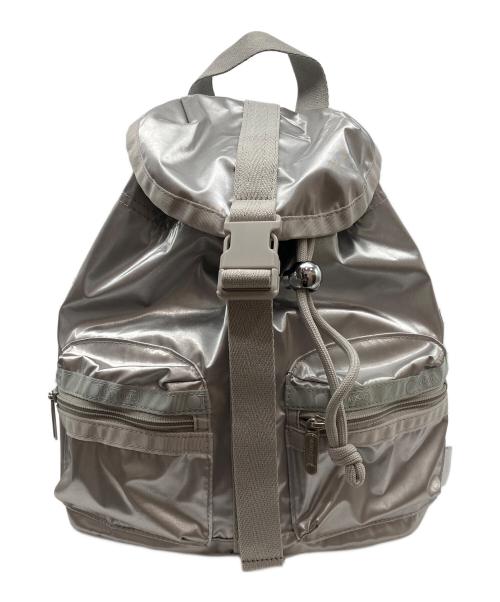 LeSportsac（レスポートサック）LeSportsac (レスポートサック) Snidel (スナイデル) SMALL VOYAGER MH コラボリュック シルバーの古着・服飾アイテム