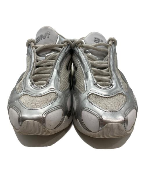NIKE（ナイキ）NIKE (ナイキ) WMNS AIR MAX MUSE WHITE/METALLIC SILVER-PURE PLATINUM ローカットスニーカー ホワイト×シルバー サイズ:23.5の古着・服飾アイテム