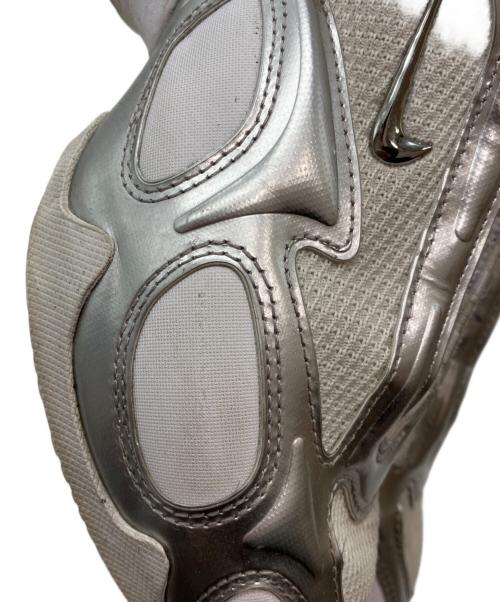 NIKE（ナイキ）NIKE (ナイキ) WMNS AIR MAX MUSE WHITE/METALLIC SILVER-PURE PLATINUM ローカットスニーカー ホワイト×シルバー サイズ:23.5の古着・服飾アイテム