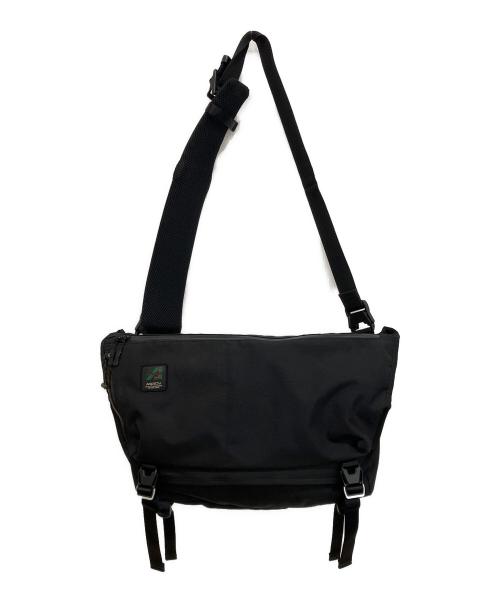 ASSOV（アッソブ）ASSOV (アッソブ) メッセンジャーバッグ スタンダード30L ブラックの古着・服飾アイテム