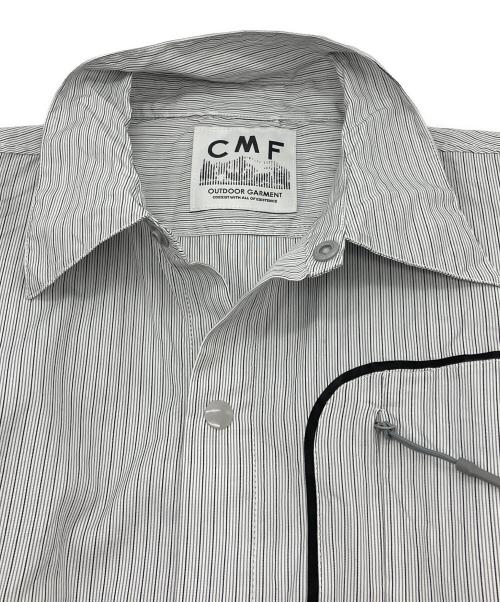 CMF OUTDOOR GARMENT（コンフィーアウトドアガーメント）CMF OUTDOOR GARMENT (コンフィーアウトドアガーメント) ATACHED SHIRTS ホワイト×ブラック サイズ:Mの古着・服飾アイテム