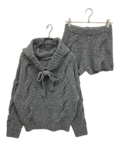 ANDWANG（アンドワン）ANDWANG (アンドワン) Ribbon Off-Shoulder Knit Set セットアップ グレー サイズ:Fの古着・服飾アイテム