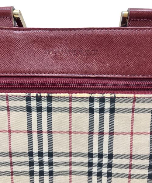 BURBERRY（バーバリー）BURBERRY (バーバリー) ノバチェックショルダーバッグ ベージュ×レッドの古着・服飾アイテム