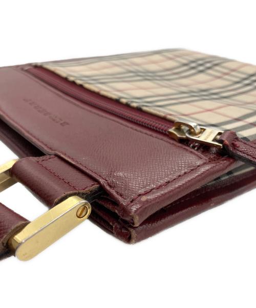 BURBERRY（バーバリー）BURBERRY (バーバリー) ノバチェックショルダーバッグ ベージュ×レッドの古着・服飾アイテム