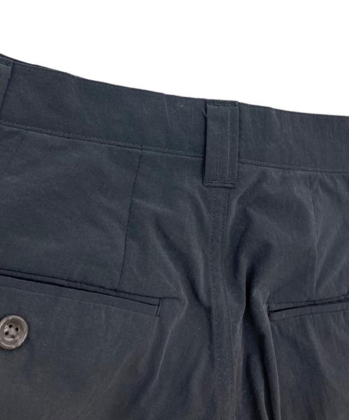 DEVELOPMENT by NOROLL（デベロップメントバイノーロール）Development by NOROLL (デベロップメントバイノーロール) NOROLL THICK WALK PANTS パンツ グレー サイズ:32の古着・服飾アイテム