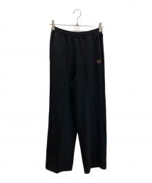 FRED PERRY（フレッドペリー）の古着「トラックパンツ」｜ブラック