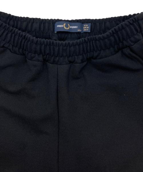 FRED PERRY（フレッドペリー）FRED PERRY (フレッドペリー) トラックパンツ ブラック サイズ:34の古着・服飾アイテム