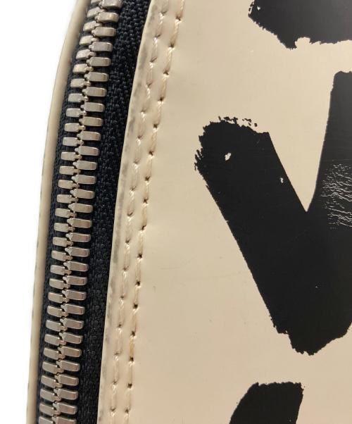 LOUIS VUITTON（ルイ ヴィトン）LOUIS VUITTON (ルイ ヴィトン) モノグラム・グラフィティ アルマMM ハンドバッグ ホワイト×ブラックの古着・服飾アイテム