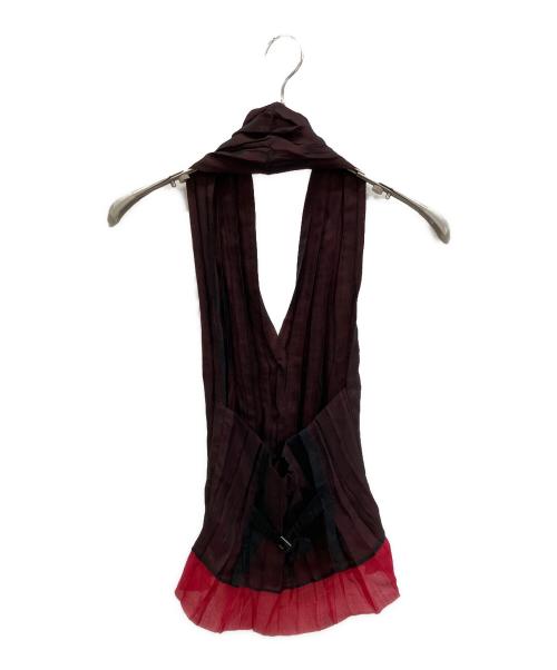 ISSEY MIYAKE（イッセイミヤケ）ISSEY MIYAKE (イッセイミヤケ) プリーツ ノースリーブブラウス レッド サイズ:Mの古着・服飾アイテム