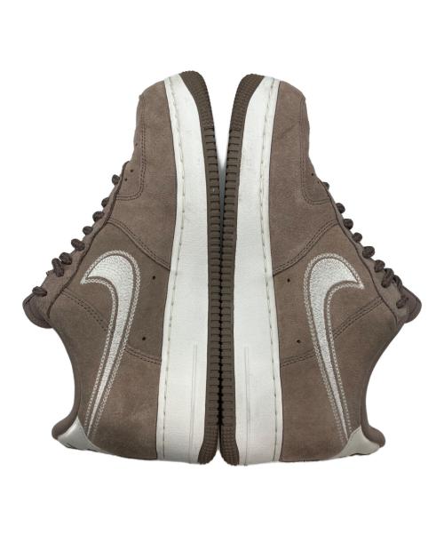 NIKE（ナイキ）NIKE (ナイキ) AIR FORCE 1 07 LV8 ローカットスニーカー ブラウン サイズ:27の古着・服飾アイテム