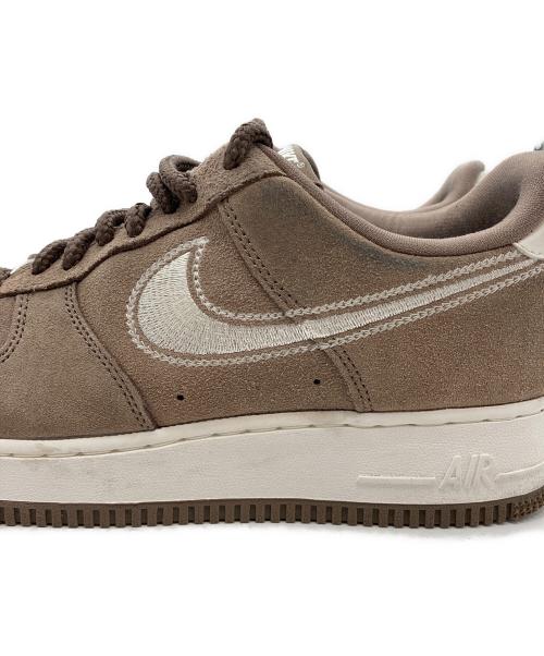 NIKE（ナイキ）NIKE (ナイキ) AIR FORCE 1 07 LV8 ローカットスニーカー ブラウン サイズ:27の古着・服飾アイテム
