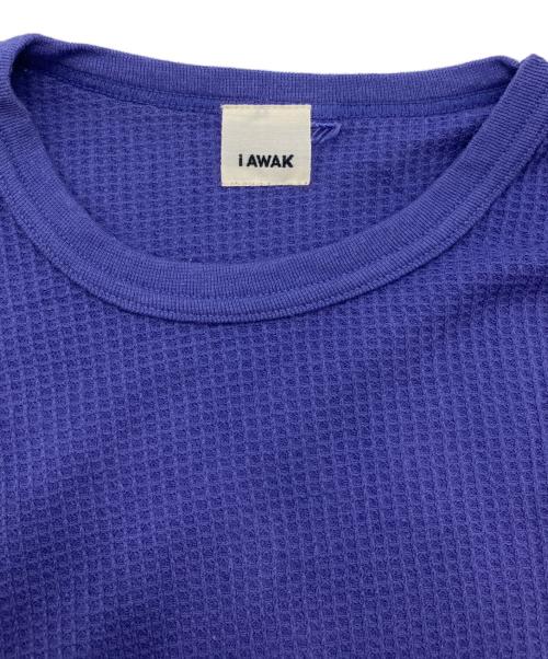 i AWAK（アイアワク）i AWAK (アイアワク) TWO TONE ASYMMETRY T-SHIRT パープル サイズ:freeの古着・服飾アイテム