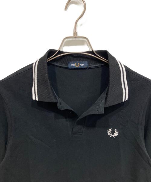 FRED PERRY（フレッドペリー）FRED PERRY (フレッドペリー) ポロシャツ ブラック サイズ:Mの古着・服飾アイテム