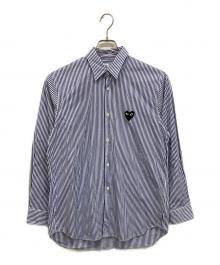 PLAY COMME des GARCONS（プレイコムデギャルソン）の古着「Stripe Shirt With Black Emblem Pattern A ストライプシャツ」｜ホワイト×ブルー