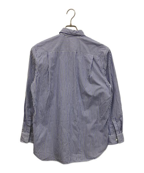 PLAY COMME des GARCONS（プレイコムデギャルソン）PLAY COMME des GARCONS (プレイコムデギャルソン) Stripe Shirt With Black Emblem Pattern A ストライプシャツ ホワイト×ブルー サイズ:Mの古着・服飾アイテム