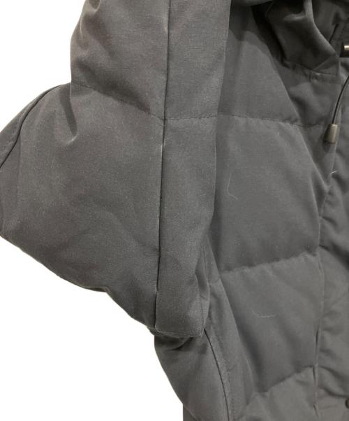 CANADA GOOSE（カナダグース）CANADA GOOSE (カナダグース) MACKENZIE マッケンジー ダウンコート ネイビー サイズ:Ｓの古着・服飾アイテム