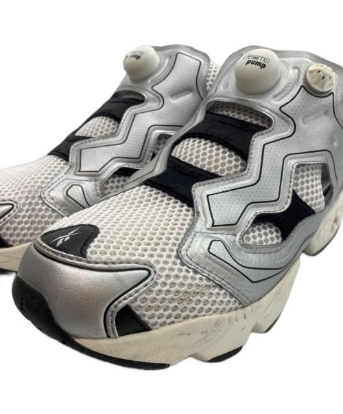 REEBOK（リーボック）REEBOK (リーボック) BEAMS (ビームス) 別注INSTAPUMP FURY スニーカー シルバー×ブラック サイズ:27の古着・服飾アイテム