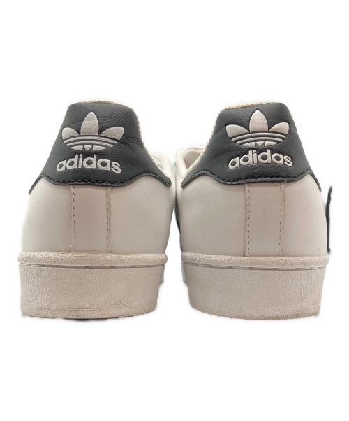 adidas（アディダス）adidas (アディダス) SUPERSTAR ローカットスニーカー ホワイト×ブラック サイズ:27の古着・服飾アイテム