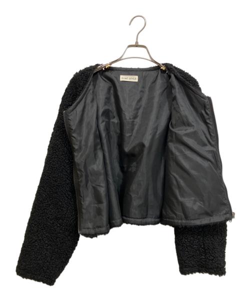 SUM1 STYLE（スミスタイル）SUM1 STYLE (スミスタイル) ボアブルゾン付き馬刺繍コート ブラック サイズ:freeの古着・服飾アイテム