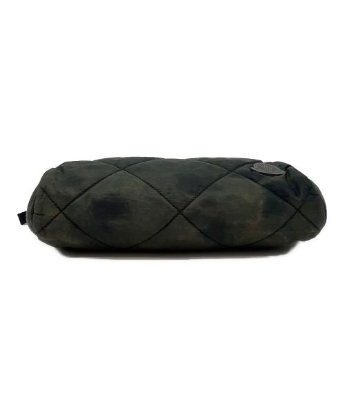 MONCLER（モンクレール）MONCLER (モンクレール) POCHETTE キルティングポーチ グリーンの古着・服飾アイテム