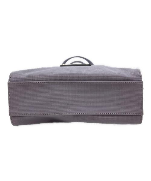 BLUE LABEL CRESTBRIDGE（ブルーレーベルクレストブリッジ）BLUE LABEL CRESTBRIDGE (ブルーレーベルクレストブリッジ) ソリッド PVC 2WAYバッグ ラベンダーの古着・服飾アイテム