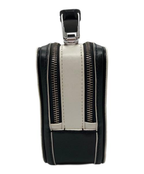 MARC JACOBS（マークジェイコブス）MARC JACOBS (マークジェイコブス) THE BOX 20 ショルダーバッグ ホワイト×ブラックの古着・服飾アイテム