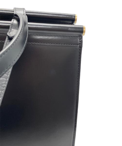 TOUT Y EST（トゥティエ）TOUT Y EST (トゥティエ) SAC PARALLELE  パラレル バッグ ブラックの古着・服飾アイテム