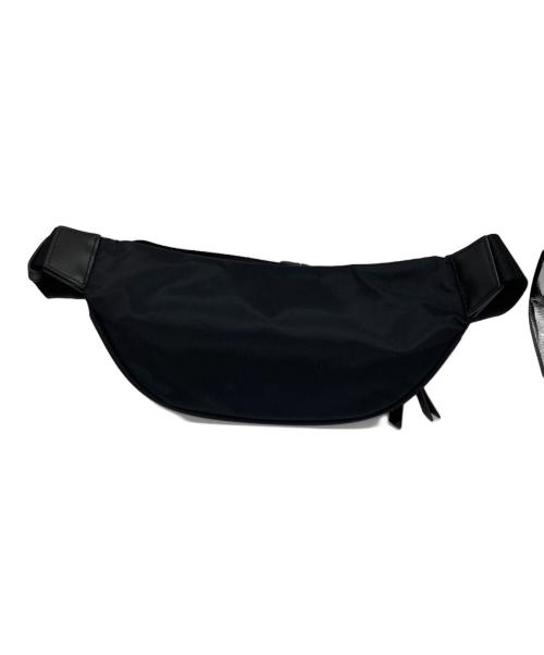 MARC JACOBS（マークジェイコブス）MARC JACOBS (マークジェイコブス) ロゴ ベルト ウエストバッグ ブラックの古着・服飾アイテム