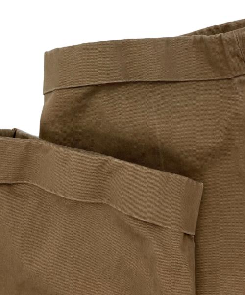 BEAMS（ビームス）BEAMS (ビームス) 2 Pleats Tapered Twill ブラウン サイズ:Mの古着・服飾アイテム