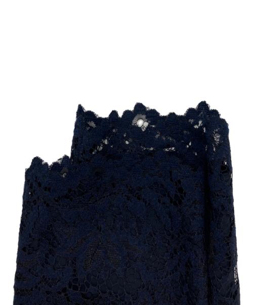 23区（ニジュウサンク）23区 (ニジュウサンク) トリアセダブルジョーゼット レース切り替え ワンピース ネイビー サイズ:44の古着・服飾アイテム