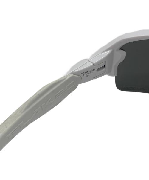 OAKLEY（オークリー）OAKLEY (オークリー) FLAK2.0/サングラス ホワイトの古着・服飾アイテム
