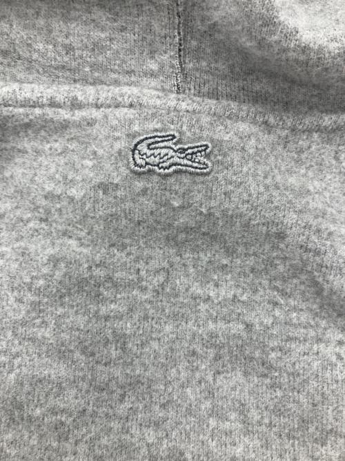 LACOSTE（ラコステ）LACOSTE (ラコステ) シグネチャーステッチスウェットフーディー グレー サイズ:FR3 USSの古着・服飾アイテム