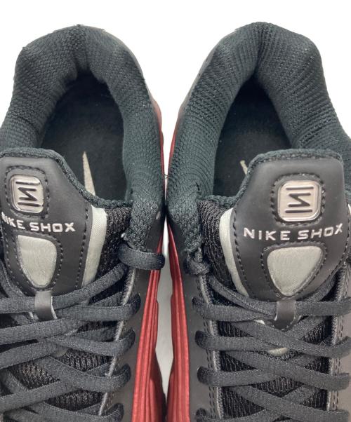 NIKE（ナイキ）NIKE (ナイキ) SHOX R スニーカー レッド サイズ:24の古着・服飾アイテム