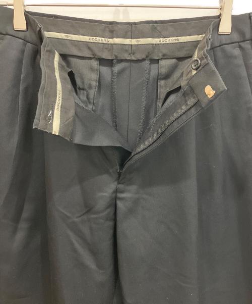 DOCKERS（ドッカーズ）DOCKERS (ドッカーズ) タックワイドパンツ ブラック サイズ:32の古着・服飾アイテム