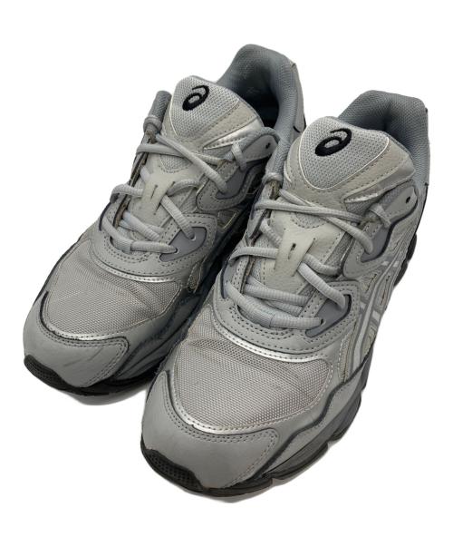 asics（アシックス）asics (アシックス) GEL-NYC ローカットスニーカー グレー サイズ:28の古着・服飾アイテム