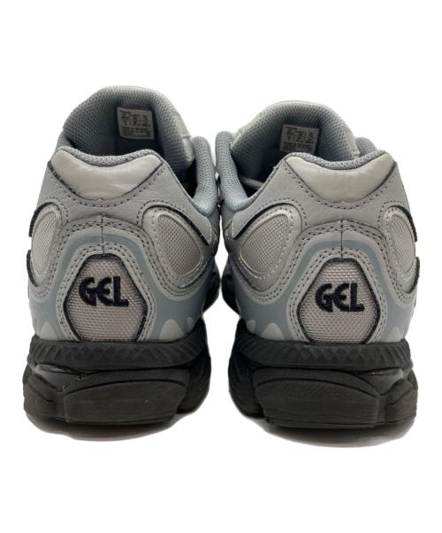 asics（アシックス）asics (アシックス) GEL-NYC ローカットスニーカー グレー サイズ:28の古着・服飾アイテム